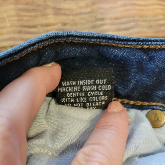 Tinsel Rolled Leg Ripped Jeans size 28 - Picture 8 of 8